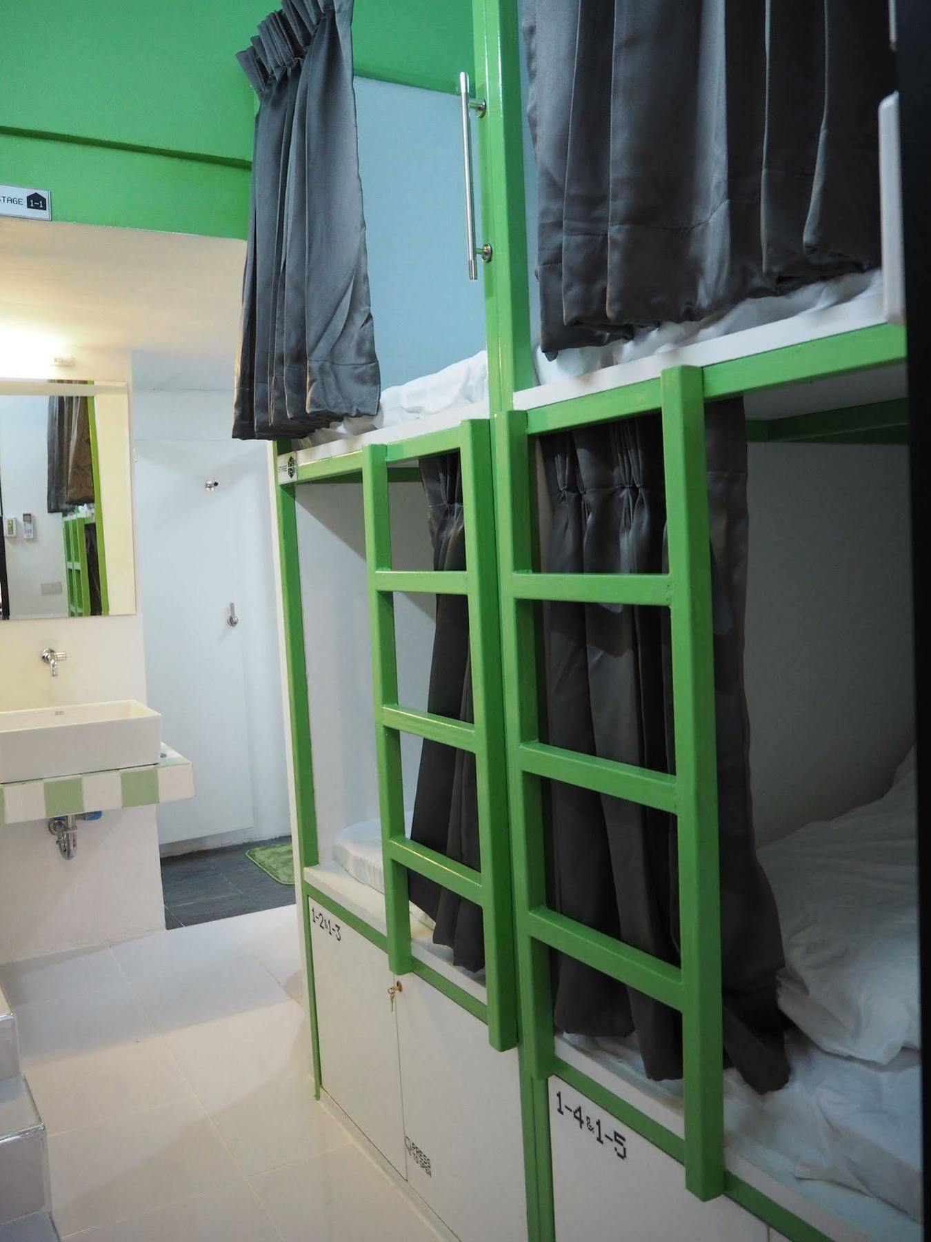Pixellar Hostel กรุงเทพมหานคร ภายนอก รูปภาพ