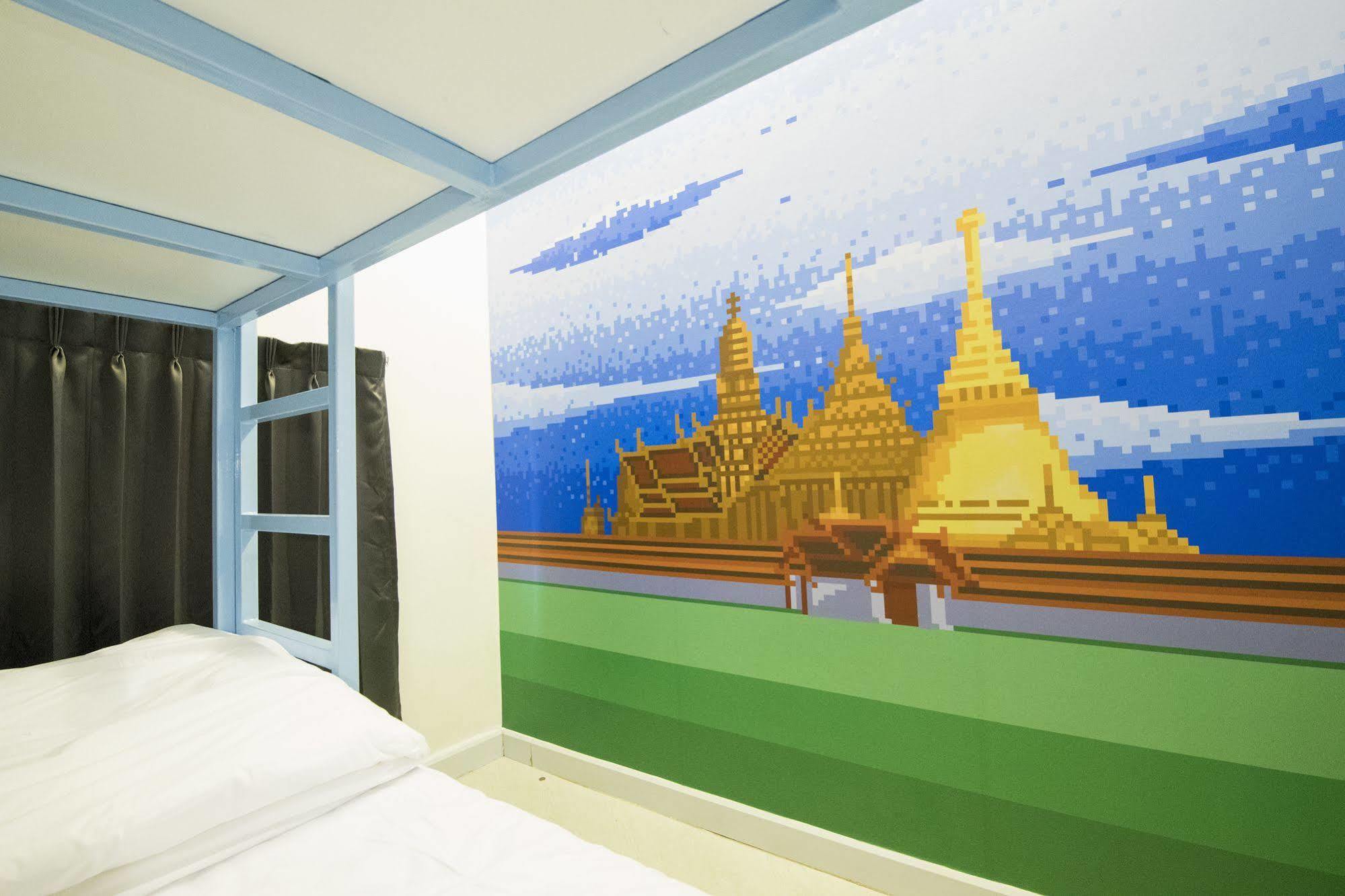 Pixellar Hostel กรุงเทพมหานคร ภายนอก รูปภาพ